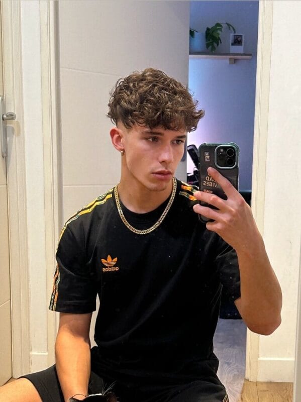 Adrian OnlyFans France - @adrian.hots