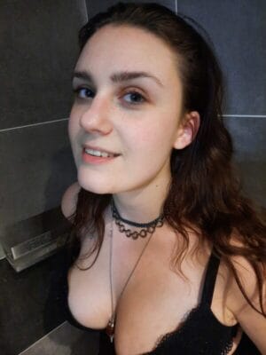 Artemise OnlyFans France - @artemisex