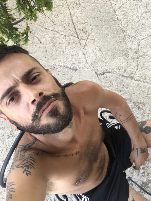 Aurelio OnlyFans France - @aurelio84