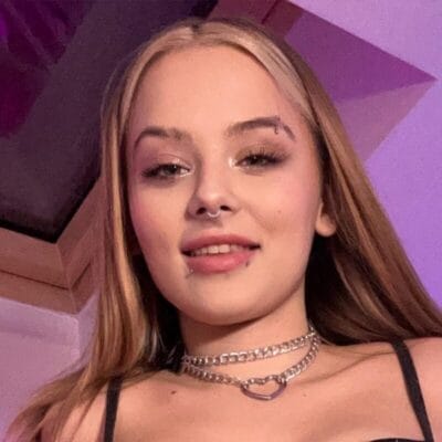 Lexi OnlyFans France - @crazy_lexxi