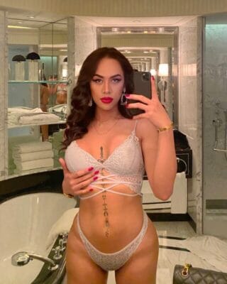 Pariss Ji-yon OnlyFans France - @celinegoddesss