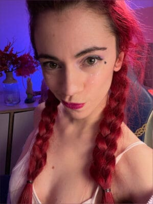 Indriya2x0 geek française OnlyFans France - @indriya2x0