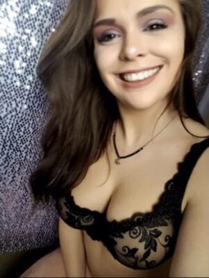 Daisy Verse OnlyFans France - @lovelyspacedaisy