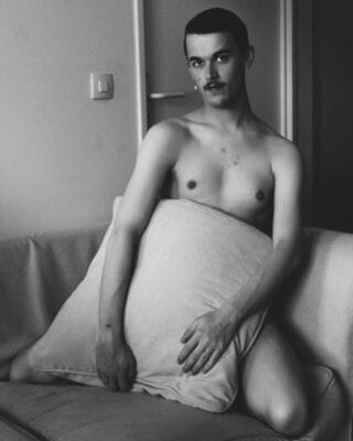 Guillaume ADONIS OnlyFans France - @lejardinsecret