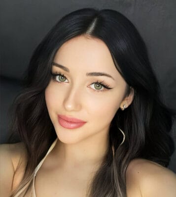 Molly OnlyFans France - @molly_taylor