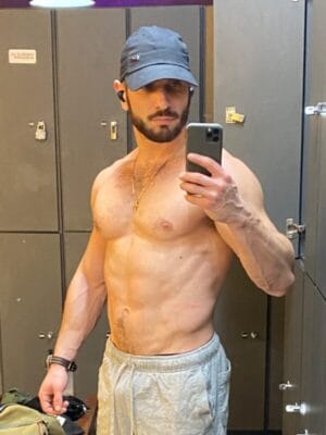 Phivos OnlyFans France - @phivosrosaro