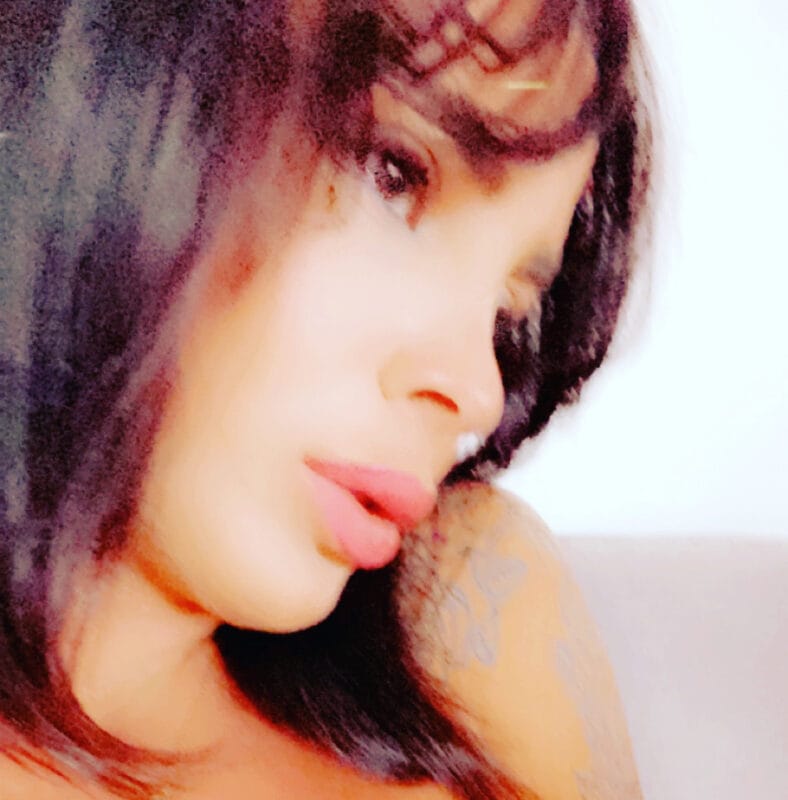 Sarah trans OnlyFans France - @sarahtrans