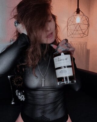 Swan OnlyFans France - @sutcliffgrell
