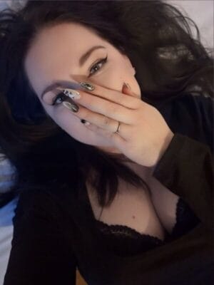 Cassie French egirl OnlyFans France - @tapetitecassie