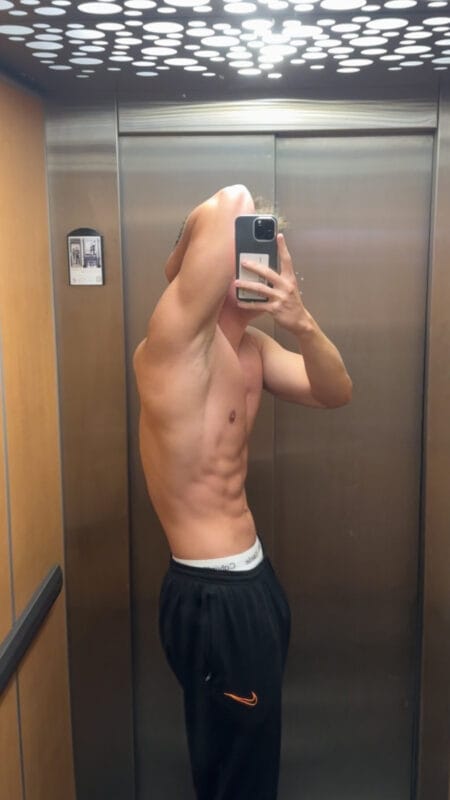 William OnlyFans France - @williamhots